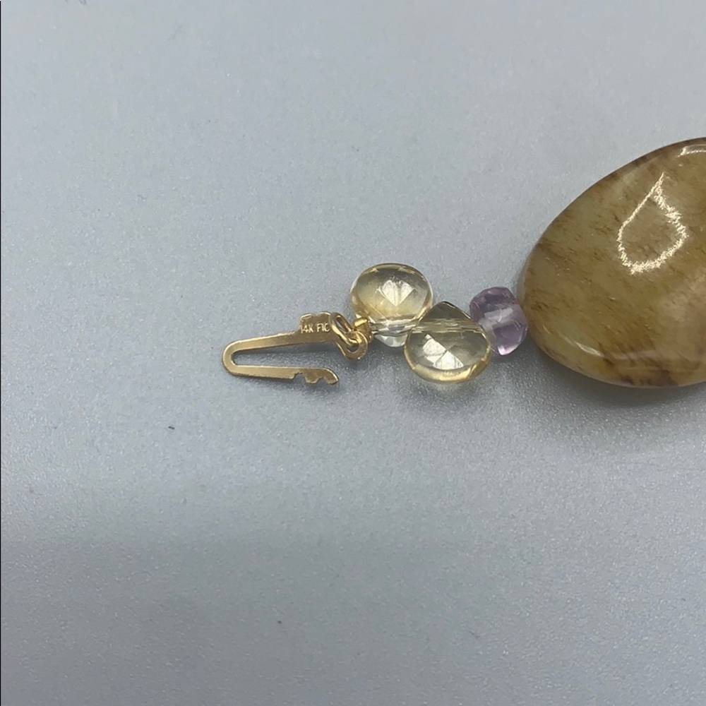 Precious stone necklace - Picture 5 of 5